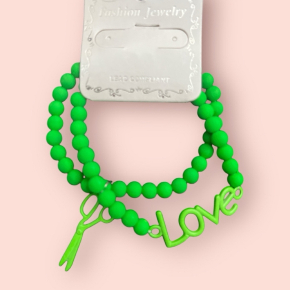 🥳 7/$10 CLEARANCE PRICE❣️ Beaded Love Bracelet Various Colors